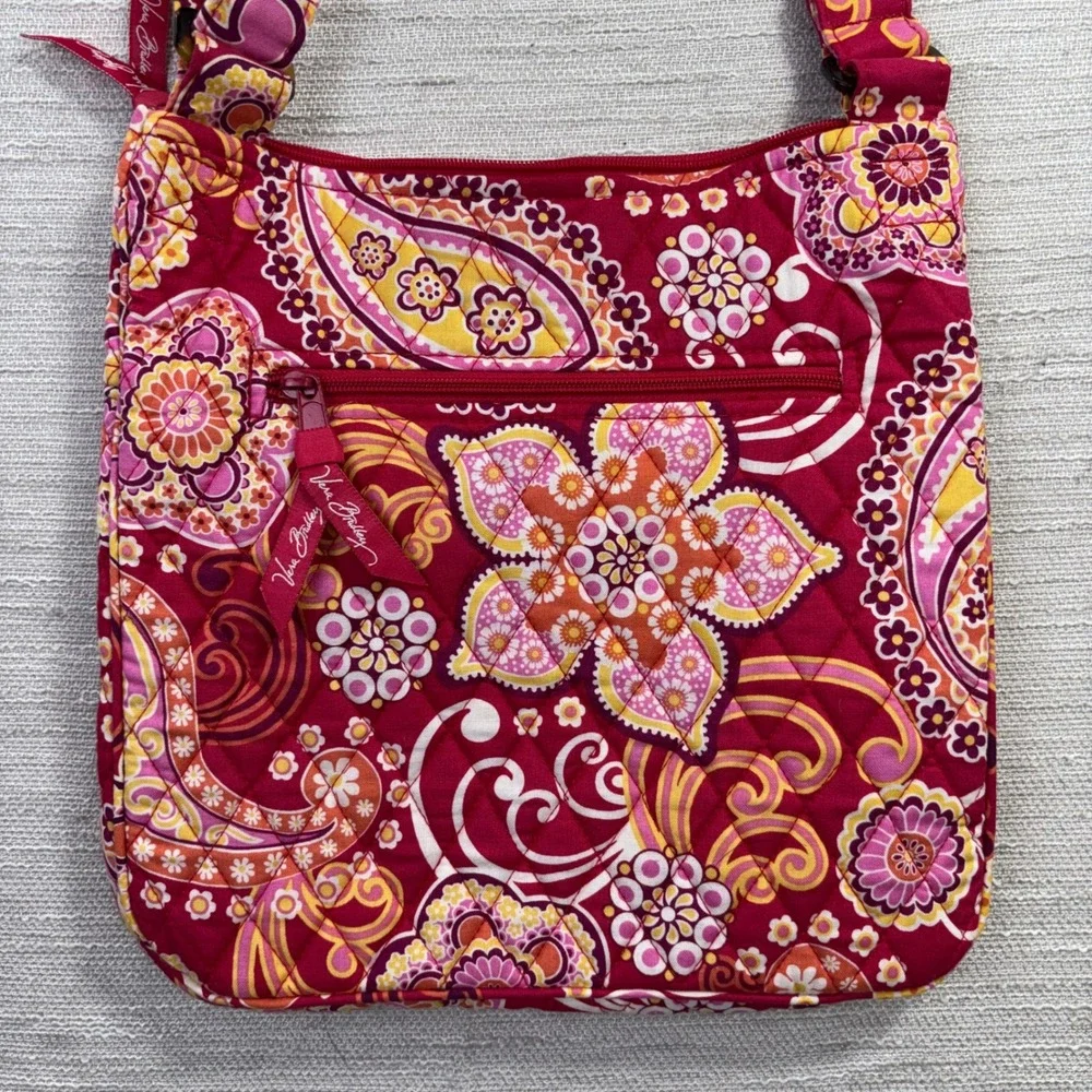 NEW‎ Vera Bradley Pink Paisley Quilted Crossbody Shoulder Bag Adjustable Strap